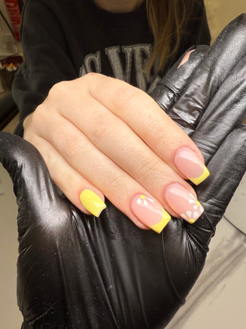 Online Acrylic Nail Course for Beginners